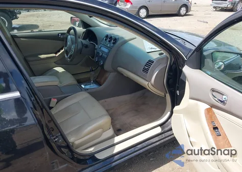 2009 Nissan Altima 2.5 S from USA, damaged, VIN 1N4AL21E19N505391